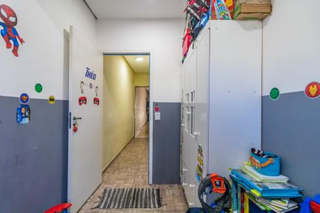 Casa de condomínio à venda com 228m², 5 quartos e 2 vagasQuarto 1