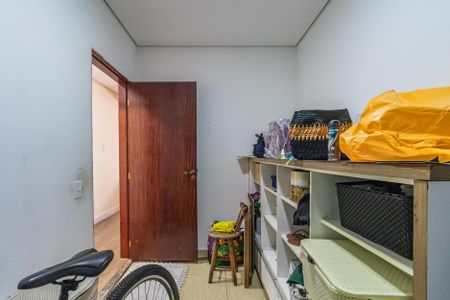 Casa de condomínio à venda com 228m², 5 quartos e 2 vagasSuíte 2
