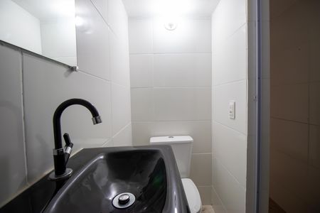 Casa para alugar com 68m², 4 quartos e 1 vagaBanheiro Social