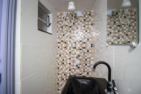 Casa para alugar com 68m², 4 quartos e 1 vagaBanheiro Social