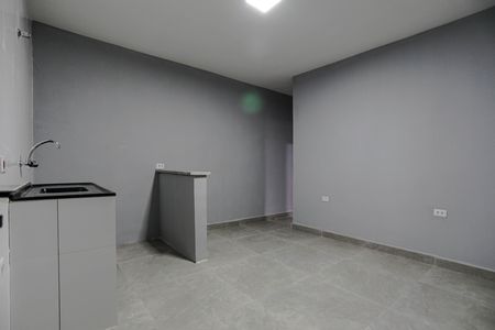 Sala de kitnet/studio para alugar com 2 quartos, 60m² em Jundiapeba, Mogi das Cruzes