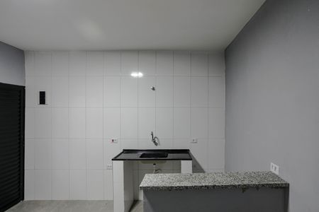 Cozinha de kitnet/studio para alugar com 2 quartos, 60m² em Jundiapeba, Mogi das Cruzes