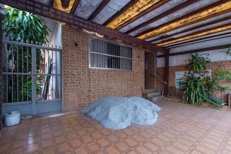 Casa à venda com 120m², 3 quartos e sem vaga