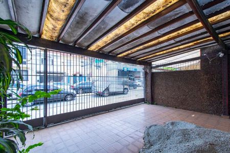 Casa à venda com 3 quartos, 120m² em Barra Funda, São Paulo