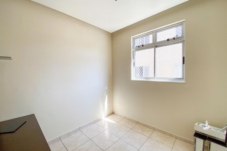 Apartamento para alugar com 70m², 3 quartos e 1 vaga