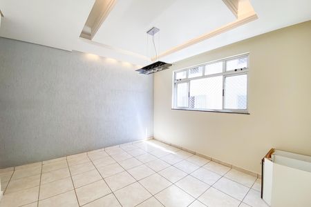 Apartamento para alugar com 70m², 3 quartos e 1 vaga