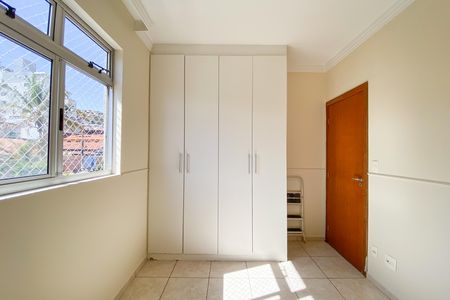 Apartamento para alugar com 3 quartos, 70m² em Jardim Riacho das Pedras, Contagem
