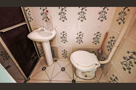 Casa para alugar com 50m², 1 quarto e sem vaga Casa para alugar com 50m², 1 quarto e sem vagaBanheiro