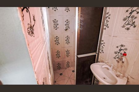 Casa para alugar com 50m², 1 quarto e sem vaga Casa para alugar com 50m², 1 quarto e sem vagaBanheiro