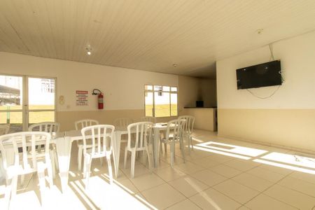 Apartamento à venda com 46m², 2 quartos e 1 vaga Apartamento à venda com 46m², 2 quartos e 1 vagaÁrea comum - Salão de festas