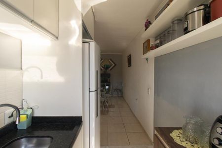 Apartamento à venda com 46m², 2 quartos e 1 vaga Apartamento à venda com 46m², 2 quartos e 1 vagaCozinha e Área de Serviço