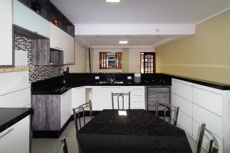 Casa para alugar com 63m², 2 quartos e 1 vagaCozinha