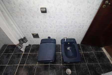 Casa à venda com 260m², 3 quartos e 1 vagaBanheiro