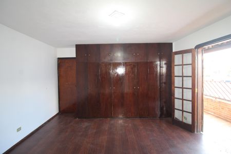 Casa à venda com 260m², 3 quartos e 1 vagaQuarto 1