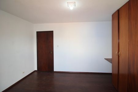 Casa à venda com 260m², 3 quartos e 1 vagaQuarto 2