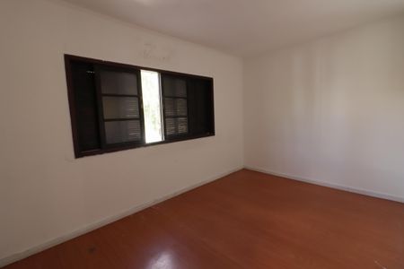Casa à venda com 160m², 4 quartos e 2 vagasQuarto 3