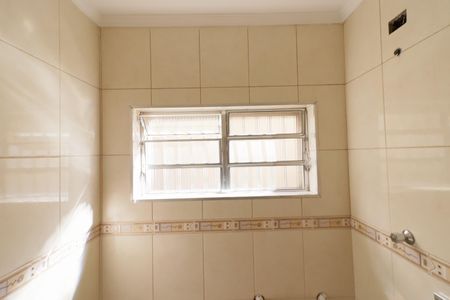 Casa à venda com 160m², 4 quartos e 2 vagasBanheiro 2