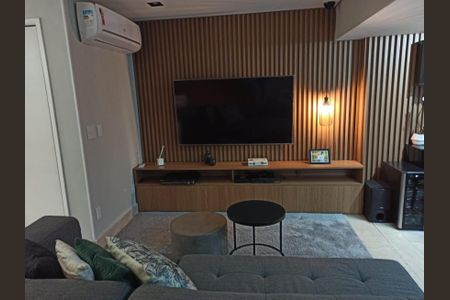 Apartamento à venda com 100m², 2 quartos e 1 vagaFoto 02