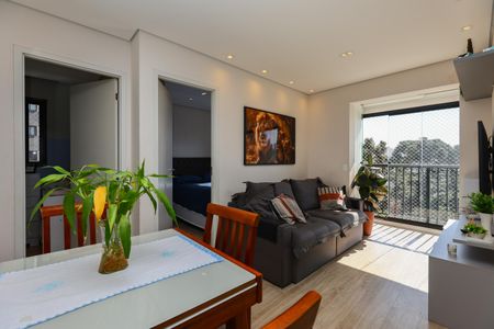 Apartamento à venda com 43m², 2 quartos e sem vaga Apartamento à venda com 43m², 2 quartos e sem vagaSala