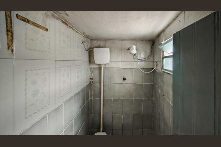 Banheiro de casa para alugar com 1 quarto, 50m² em Parque São Paulo, São Paulo