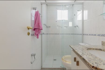 Apartamento à venda com 86m², 3 quartos e 2 vagas Apartamento à venda com 86m², 3 quartos e 2 vagasBanheiro da Suíte