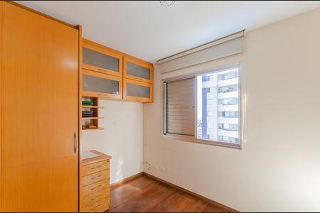 Apartamento à venda com 86m², 3 quartos e 2 vagas Apartamento à venda com 86m², 3 quartos e 2 vagasSuíte