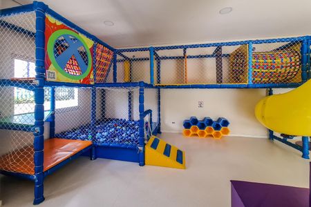 Apartamento à venda com 86m², 3 quartos e 2 vagas Apartamento à venda com 86m², 3 quartos e 2 vagasÁrea comum - Brinquedoteca