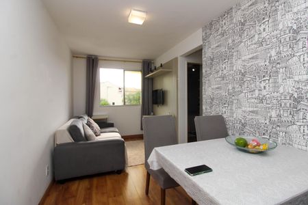Sala  de apartamento para alugar com 2 quartos, 60m² em Parque Munhoz, São Paulo