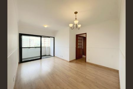 Apartamento à venda com 80m², 3 quartos e 2 vagasFoto 01
