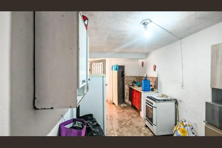 Casa para alugar com 40m², 1 quarto e sem vaga