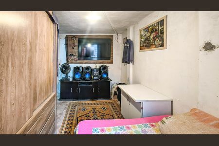 Casa para alugar com 40m², 1 quarto e sem vaga