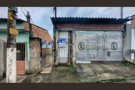 Casa para alugar com 40m², 1 quarto e sem vaga