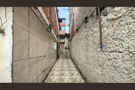 Casa para alugar com 40m², 1 quarto e sem vaga