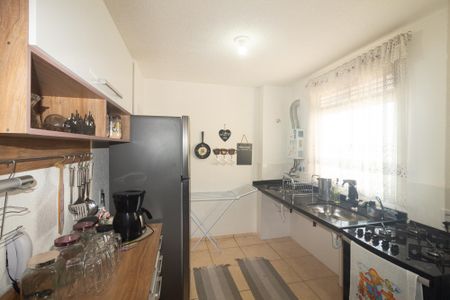 Apartamento para alugar com 48m², 2 quartos e 1 vaga Apartamento para alugar com 48m², 2 quartos e 1 vagaCozinha e Área de Serviço