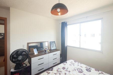 Quarto 1 de apartamento para alugar com 2 quartos, 48m² em Cosmos, Rio de Janeiro