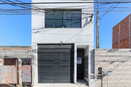 Studio para alugar com 60m², 2 quartos e sem vaga Studio para alugar com 60m², 2 quartos e sem vagaFachada