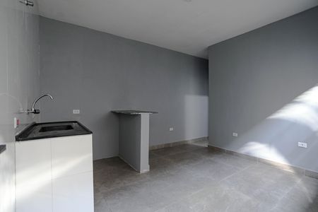 Sala de kitnet/studio para alugar com 2 quartos, 60m² em Jundiapeba, Mogi das Cruzes