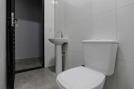 Studio para alugar com 60m², 2 quartos e sem vaga Studio para alugar com 60m², 2 quartos e sem vagaBanheiro