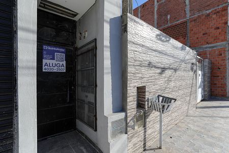 Studio para alugar com 60m², 2 quartos e sem vaga Studio para alugar com 60m², 2 quartos e sem vagaFachada