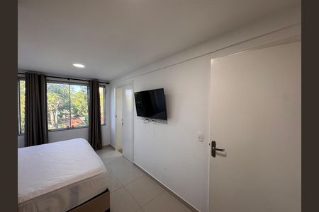 Casa à venda com 151m², 3 quartos e 2 vagas Casa à venda com 151m², 3 quartos e 2 vagasSuite1