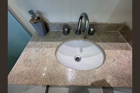 Casa à venda com 151m², 3 quartos e 2 vagas Casa à venda com 151m², 3 quartos e 2 vagasSuite1 - Banheiro