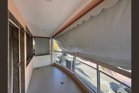 Casa à venda com 151m², 3 quartos e 2 vagas Casa à venda com 151m², 3 quartos e 2 vagasSuite 2 - Varanda