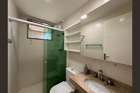 Casa à venda com 151m², 3 quartos e 2 vagas Casa à venda com 151m², 3 quartos e 2 vagasSuite 2 - Banheiro