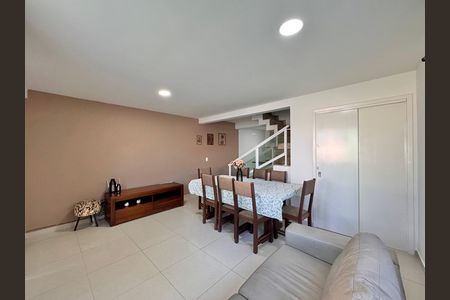 Sala de casa à venda com 3 quartos, 151m² em Recreio dos Bandeirantes, Rio de Janeiro