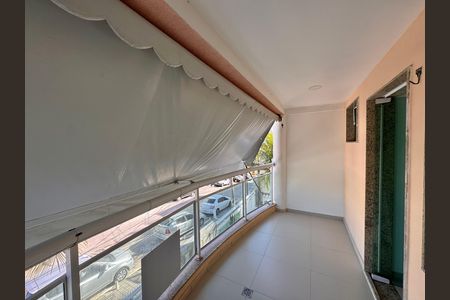 Casa à venda com 151m², 3 quartos e 2 vagas Casa à venda com 151m², 3 quartos e 2 vagasSuite 2 - Varanda