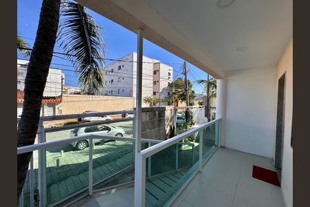 Casa à venda com 151m², 3 quartos e 2 vagas Casa à venda com 151m², 3 quartos e 2 vagasVaranda