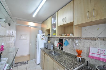Apartamento à venda com 49m², 2 quartos e 1 vagaCozinha