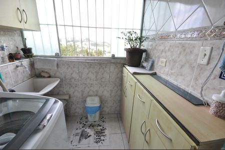 Apartamento à venda com 49m², 2 quartos e 1 vagaÁrea de serviço