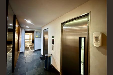 Apartamento à venda com 100m², 2 quartos e 2 vagas