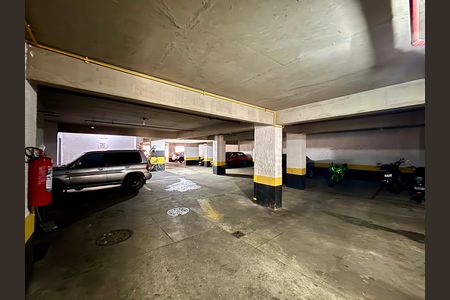 Apartamento à venda com 100m², 2 quartos e 2 vagas